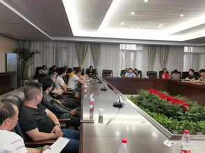 陽新交警柏林中隊進韋源口鎮金鵬建材公司開展交通安全知識講座